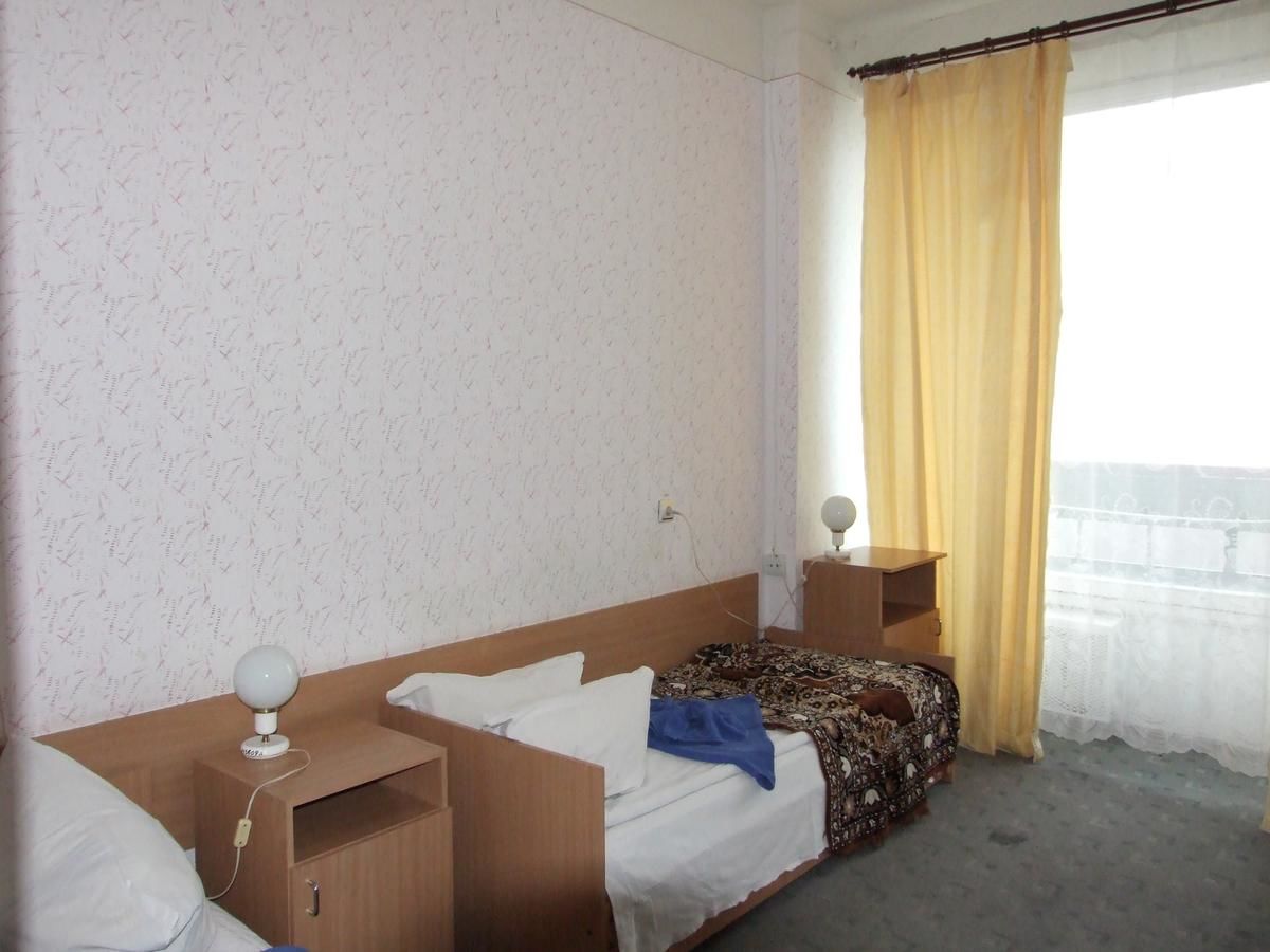 Курортные отели Sanatoriy Kristall Трускавец-22
