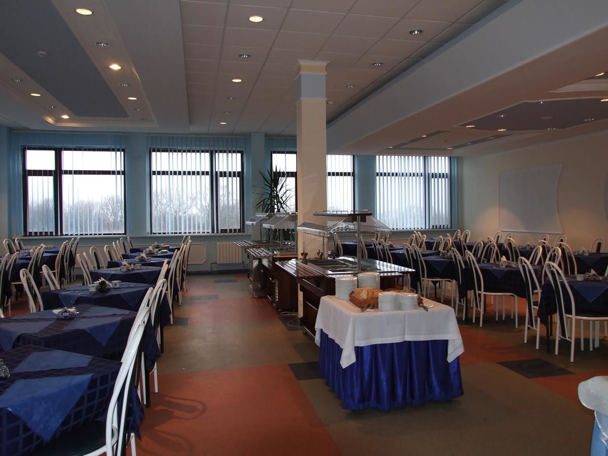 Курортные отели Sanatoriy Kristall Трускавец-12